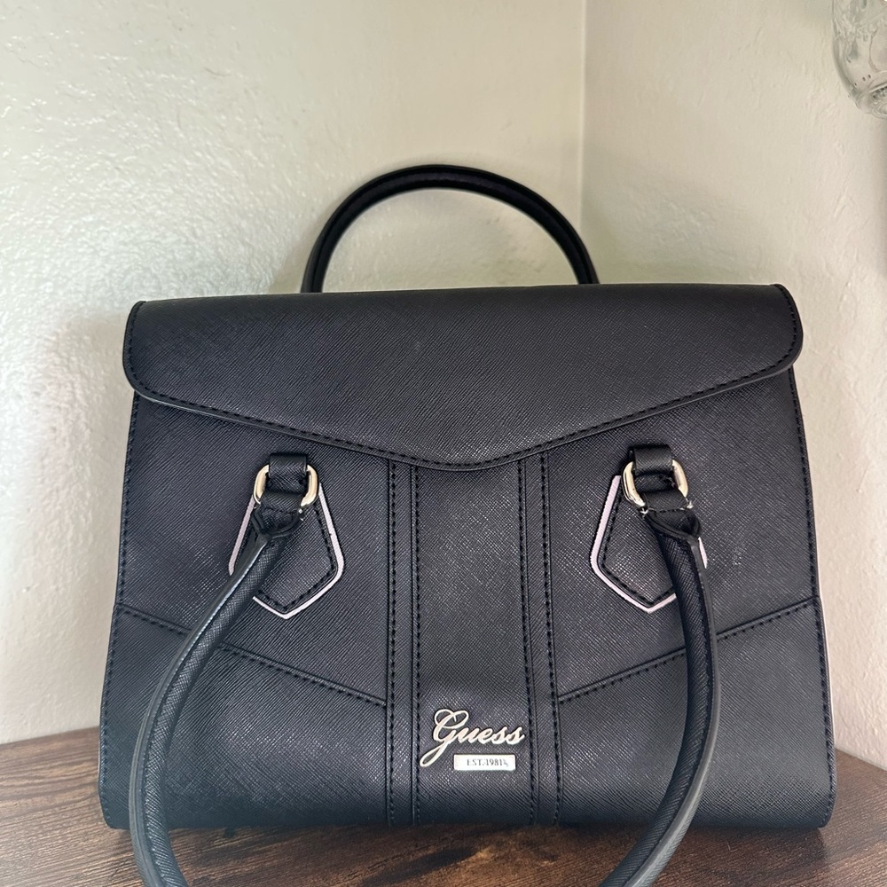 Vintage Guess Black Women's Bag